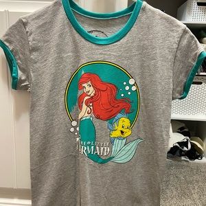 ⛔️SOLD⛔️Disney Little Mermaid Shirt
